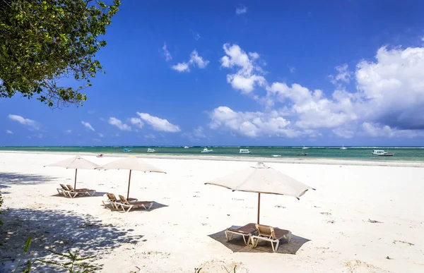 Paysage marin incroyable de la plage de Diani, Kenya — Photo