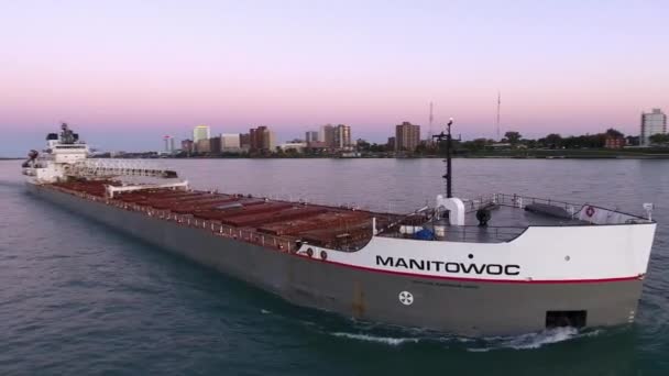 Container Cargo Nave Cisterna Vela Lenta Acqua Oceanica Rosa Tramonto — Video Stock