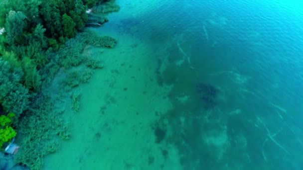 Magnifique Top Drone Vue Aérienne Sur Eau Calme Bleu Émeraude — Video