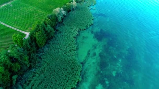 Vue Aérienne Pittoresque Drone Supérieur Sur Eau Émeraude Bleue Calme — Video