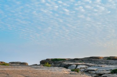 Ubon Ratchathani, Tayland'daki büyük kaya veya turistik mekanlar