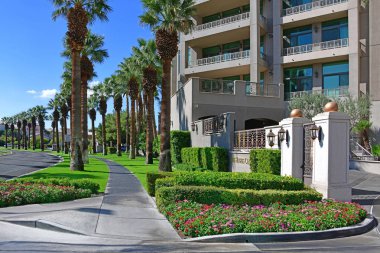 Hughes Center'daki park kuleleri. Las Vegas Nv, Amerika Birleşik Devletleri. 3 Ekim 2018. Park Towers, Las Vegas Strip'in doğusunda, Paradise, Nevada'da yer alan 20 katlı bir çift kuleli apartman tesisidir..
