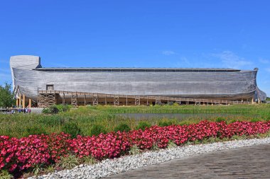 Williamstown, Ky, Usa, 10-5-19: Ark Encounter, İncil 'deki boyutlara göre inşa edilmiş tam boyutlu bir Nuh' un Gemisi..