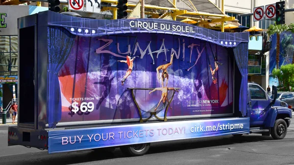 Лас Вегас Сша Cirque Soleil Присутствует Las Vegas Strip Мобильных — стоковое фото