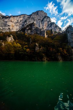 Doğal rezerv Furlo Gorge: Marche, İtalya