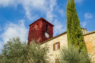 Kırmızı Saat Kulesi, Frontino