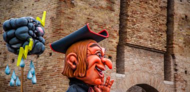 Bir Fano tarihsel karnaval