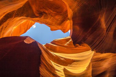 Antilop Kanyon Işığı dünyanın merkezinde