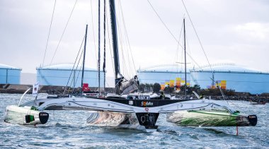 Le Havre / Fransa - Kasım 05 2017: Transat Jacques Vabre, Sodebo Ultim