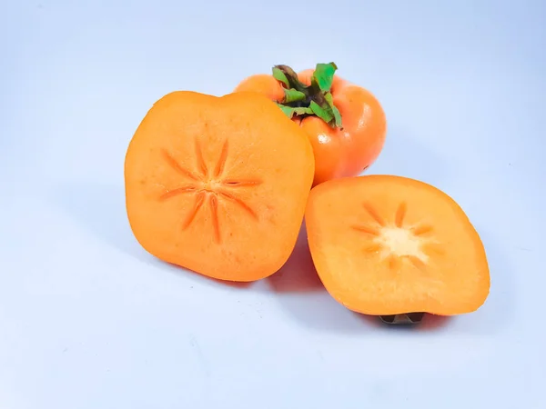 Persimmon Vruchten Geïsoleerd Witte Achtergrond — Stockfoto