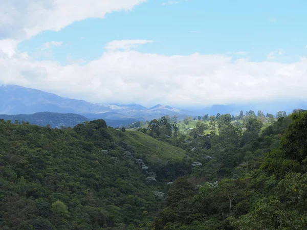 Paysages de la vallée de la Consota — Photo