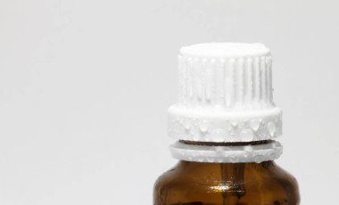 bir medecin şişesi için plastik mantar 