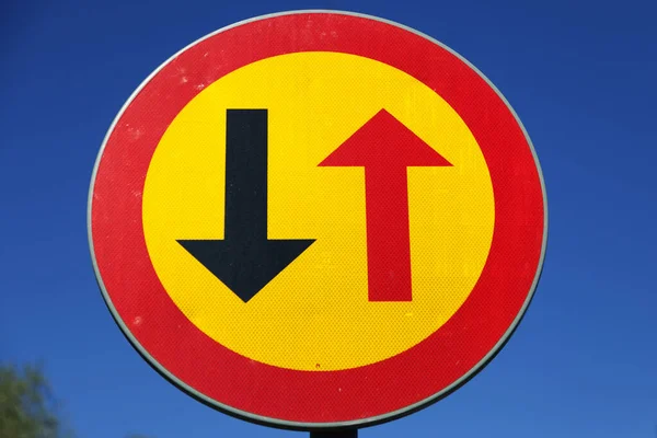 Verkeersbord Wat Betekent Dat Geen Prioriteit Aan Deze Kant Van — Stockfoto