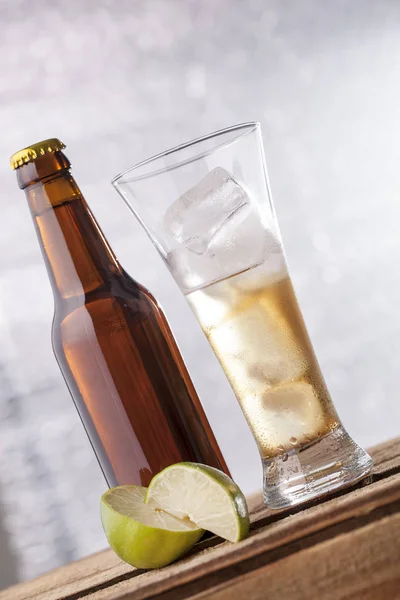 Farklı tatlar ile alkolsüz bira