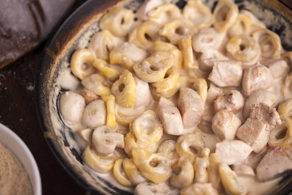 tavuk alfredo makarna souce