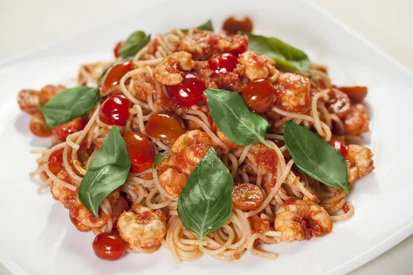 Spaghettis Italiens Aux Légumes Gros Plan — Photo