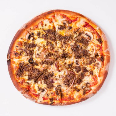 Üstten bakınca çok lezzetli pizza.