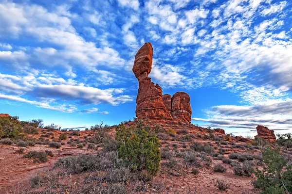 Parco Nazionale Degli Archi Roccia Equilibrata — Foto Stock