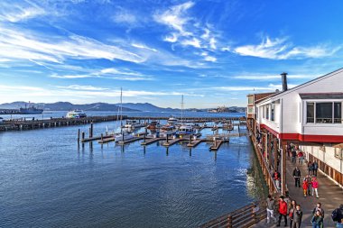San Francisco California Abd 2018 12 31 Fisherman's Wharf ve Pier 39 alanı Noel ve yeni yıl tatili etrafında.