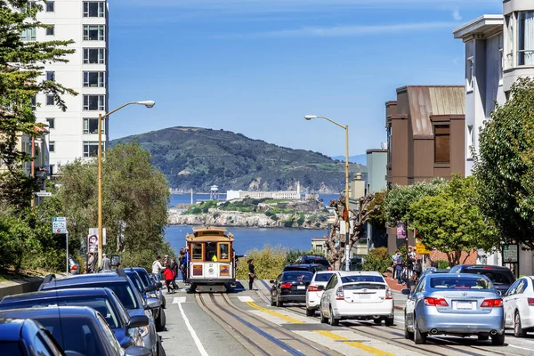 Alcatraz Island Photographed Residential Area Hyde Lombard Street Russian Hill — Stock Photo, Image