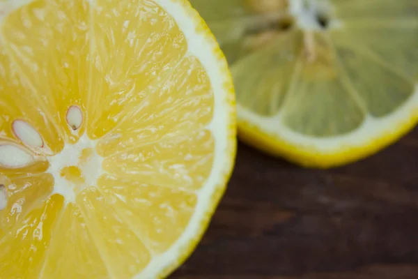 Lemon Slices Dark Wooden Background — Stock Photo, Image