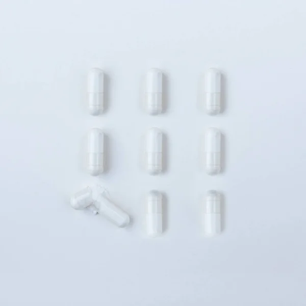 Set di pillole bianche . — Foto Stock