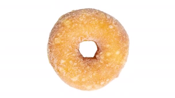 Вид Сверху Сахарного Пружинного Пончика Вращающегося Белом Фоне — стоковое видео