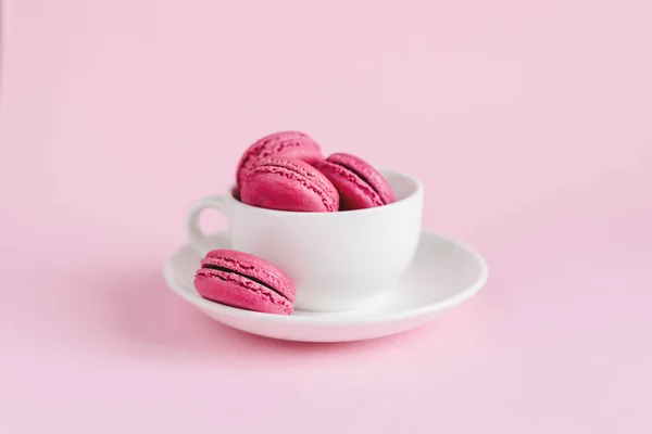 Tasty Pink French Macaroons White Cup Pink Pastel Pastel Background — Stock Photo, Image