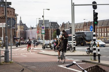 Amsterdam'da bisiklet kullanımı son 2 yılda %40'tan fazla arttı