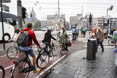 Amsterdam'da bisiklet kullanımı son 2 yılda %40'tan fazla arttı