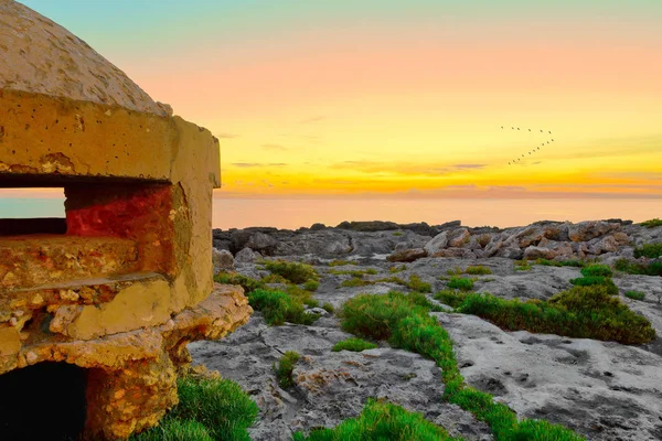 Puglia Salento İyon denizi üzerinde gün batımı