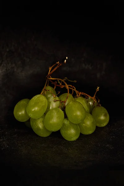 Виноград Высоком Разрешении Черный Фон — стоковое фото