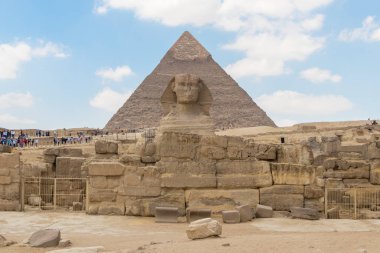 Mısır'da Sfenks ile firavun Khafre's nekropol