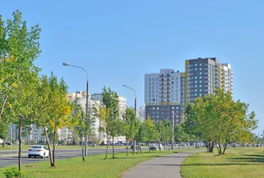 yolun bir yeşil konut mahalleye ulaşıyorsunuz
