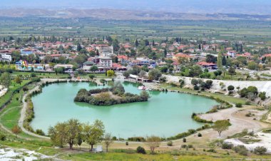 Gölde Denelys ili Türkiye'nin en iyi görünümü