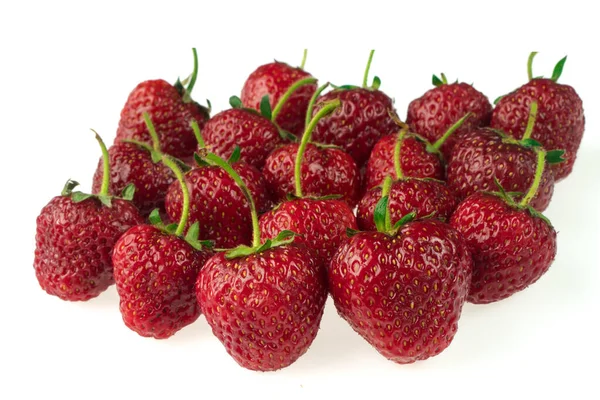 独立的白色背景草莓 — 图库照片