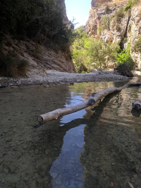 Caminhe Por Alquezar Suas Ruas Suas Passarelas Rio Vero — Fotografia de Stock