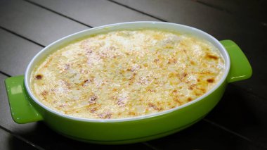 Arap yemek stoku fotoğrafları. Arap Gıda Resimleri, Görüntüler ve Stok Fotoğrafları. Havan topu yemek masası. Ramazan için akşam yemeği. Arap mutfağı. Geleneksel Orta Doğu yemeği. Mısır 'a özgü doğu yemekleri. Üst görünüm resmi