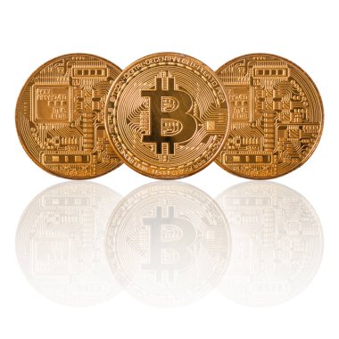 Closeup Bitcoins mockup ön ve arka yüzü beyaz yansıması ile arka plan, cryptocurrency renk ve izole kavramı, kırpma yolu Ekle