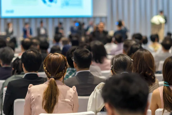 Rear View Audience Conference Hall Seminar Meeting Which Have Speakers — Stock Photo, Image