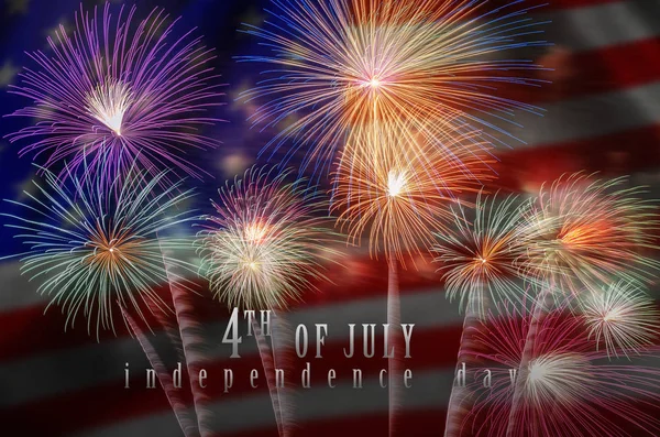 Unabhängigkeitstag Juli Text Über Das Bunte Feuerwerk Über Dem Teil — Stockfoto