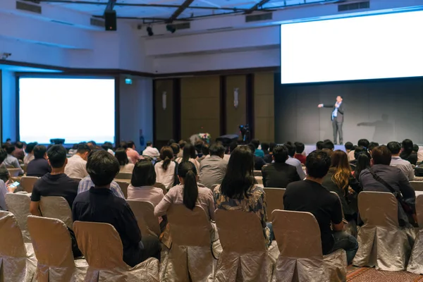 Rear Side Audiences Sitting Listening Speackers Stage Low Light Conference — Stock Photo, Image