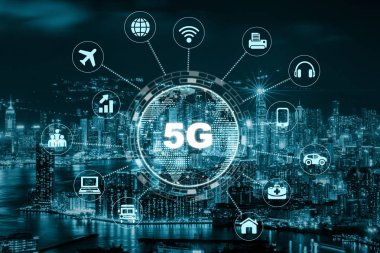 5g Teknoloji Merkezi çeşitli simgesinin dünya nokta ile bir şey havadan görünümü, Hong Kong Cityscape, kablosuz iletişim bağlantı ağ kavramı üzerinden Internet.