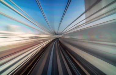 Furistic sahne hareket bulanıklığı tokyo Japonya tren Yurikamome Tokyo, Japonya için tünel arasında hareket satırının hareket