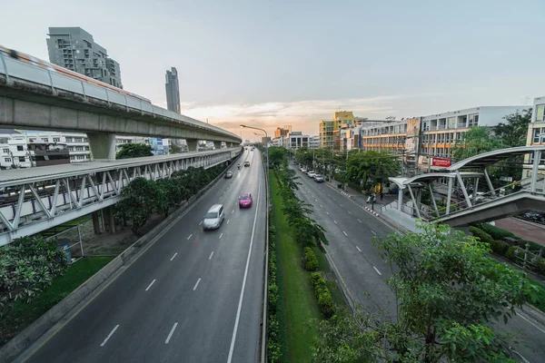 Bangkok Thailand Dec 2018 Vervoer Railroad Station Met Verkeersopstopping Verhoogde — Stockfoto