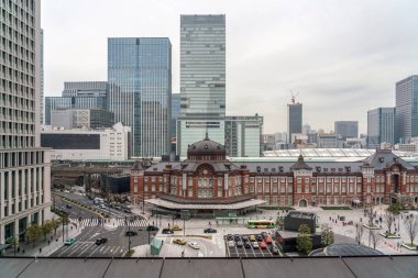 Tokyo tren istasyonu, öğleden sonra saat, Mimarlık, Simgesel Yapı ve ulaşım kavramı terasından sahne