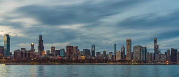 Panorama Der Stadtlandschaft Chicagos Flussseite Entlang Des Michigan Sees Bei — Stockfoto