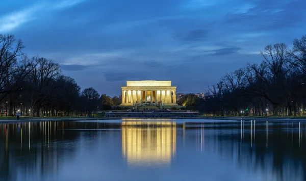 Cena Abraham Lincoln Memorial Crepúsculo Com Reflexão Washington Estados Unidos — Fotografia de Stock