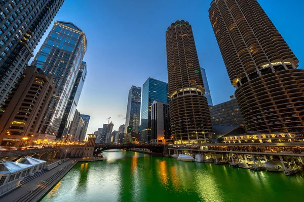 Chicagu Říční Řeka Nachází Řece Panoráma Době Soumraku Usa Centru — Stock fotografie