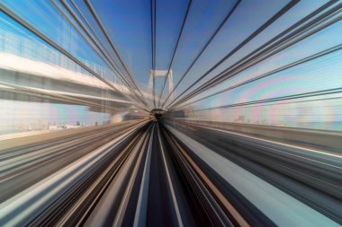 Furistic sahne hareket bulanıklığı tokyo Japonya tren Yurikamome Tokyo, Japonya için tünel arasında hareket satırının hareket